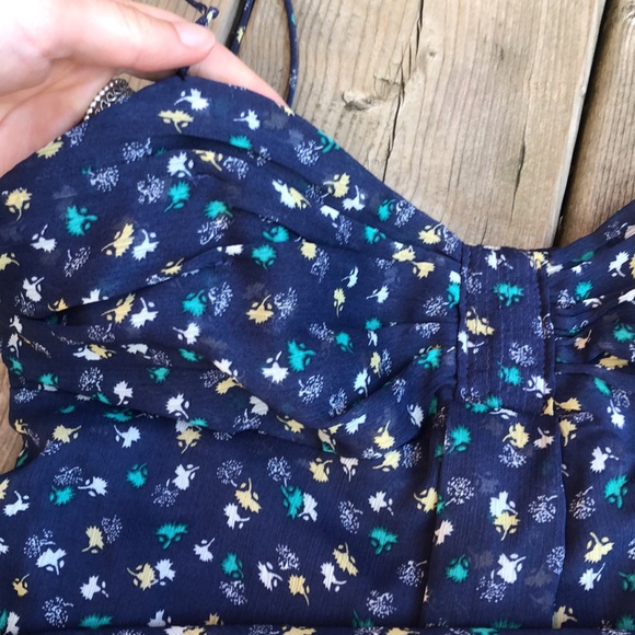 Thin-strap Blue Flowy Tank Top AMERICAN EAGLE (Size XS) - Picture 4 of 6